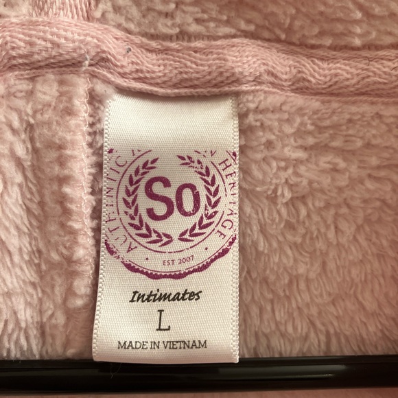 SO Pink Sleepwear Onesie - Picture 6 of 8